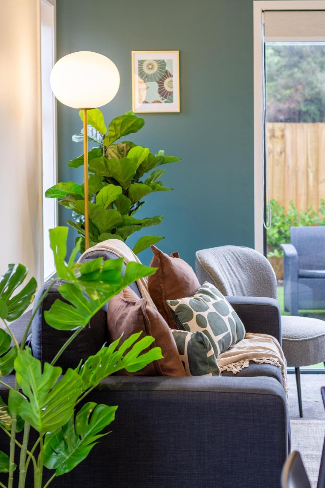 Serene Living 2 Bed With Carpark クライストチャーチ エクステリア 写真