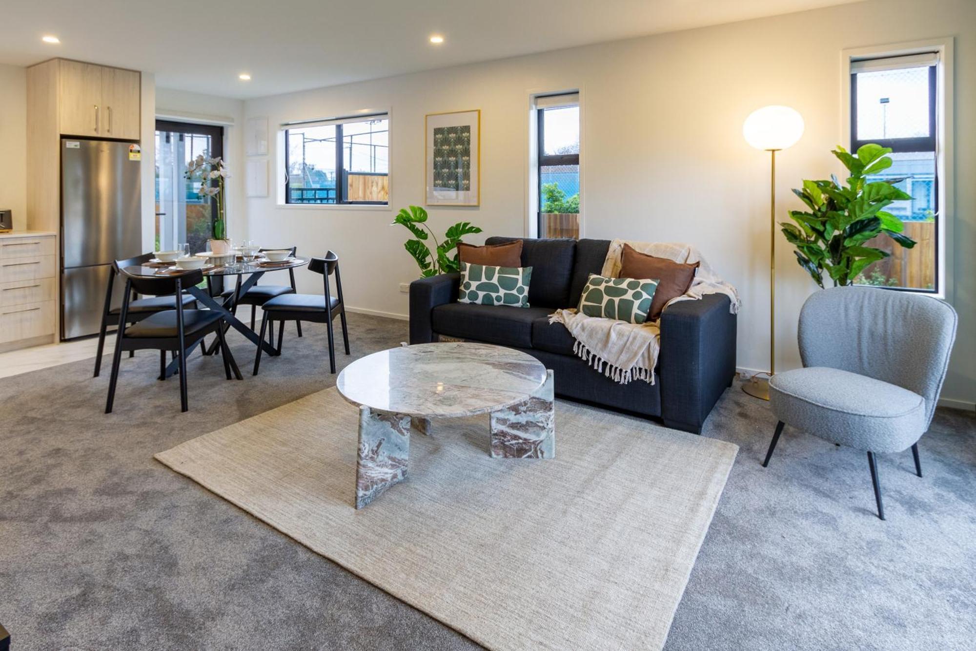 Serene Living 2 Bed With Carpark クライストチャーチ エクステリア 写真